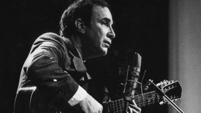Morreu compositor brasileiro João Gilberto