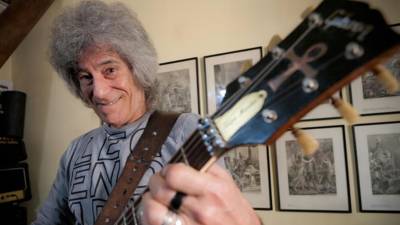 Morreu guitarrista Phil Mendrix aos 70 anos
