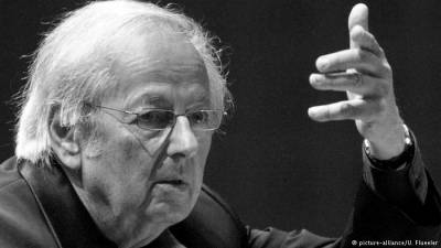 Morreu o maestro e compositor André Previn que popularizou a Sinfónica de Londres