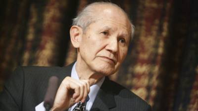Morreu o Nobel de Química japonês Osamu Shimomura