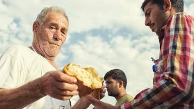 Morreu o padeiro da ilha grega de Kos, símbolo da ajuda aos refugiados