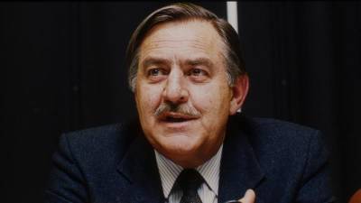 Morreu Roelf ‘Pik’ Botha,  ex-MNE do ‘apartheid’ no fim do regime