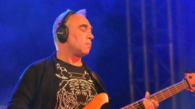 Morreu Rui Rechena, o baixista dos Amor Electro