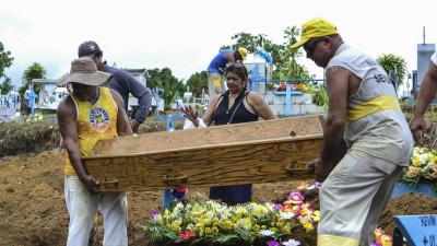 Mortes em cadeia de Manaus foram um acidente pavoroso, diz presidente do Brasil