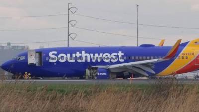 Mulher implicada no acidente com avião em Filadélfia acaba por morrer