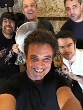 Mundo Cão estreia álbum “Desligado” no Festival Literário Internacional de Óbidos