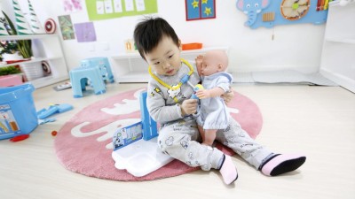 Natalidade na China sobe 7,9% no primeiro ano sem política do filho único