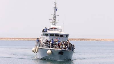 Naufrágio ao largo da costa líbia, 63 migrantes desparecidos