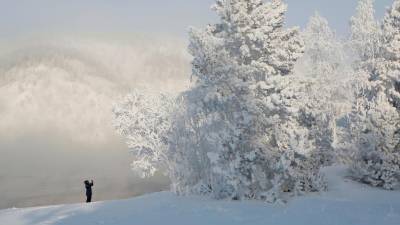Neve e chuva paralisam capital da Rússia e causam um morto