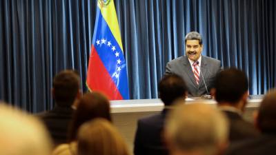 Nicolás Maduro adia entrada em vigor de reconversão monetária