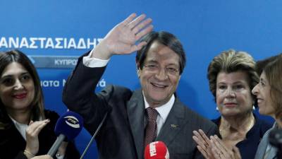 Nikos Anastasiadis vence primeira volta das presidenciais no Chipre