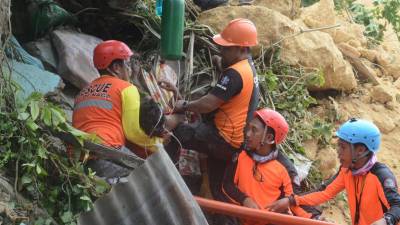 Número de mortos sobe para 22 em deslizamento de terra no centro das Filipinas