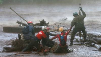 Número de vítimas mortais de desastre de barragem em Brumadinho sobe para 142