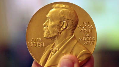 Nobel da Economia atribuído aos norte-americanos William D. Nordhaus e Paul M. Romer