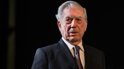 Nobel da Literatura pede mais pressão sobre Maduro para acelerar a sua queda