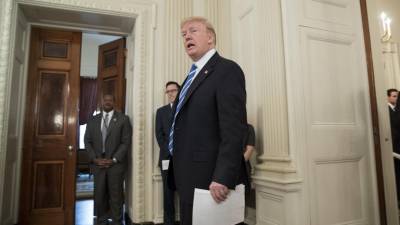Nora de Trump hospitalizada por precaução depois de abrir carta com pó branco