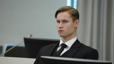 Noruega condena extremista de direita a mais de 21 anos de prisão