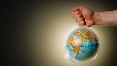 Nova Zelândia planeia proibir sacos plásticos até julho de 2019