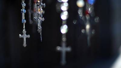 Novo escândalo de abusos sexuais no Chile leva à suspensão de 14 sacerdotes
