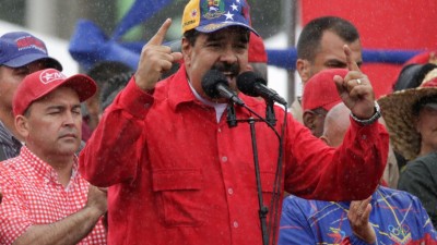 Novo modelo económico acaba com dependência do petróleo na Venezuela
