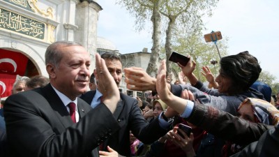 Observadora austríaca alerta para irregularidades no referendo da Turquia