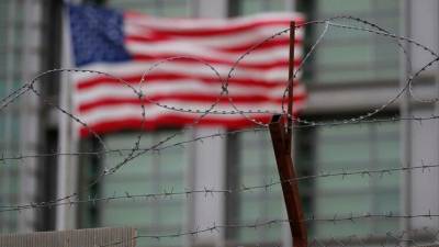Oito detidos após ataque anarquista a embaixada dos Estados Unidos em Atenas