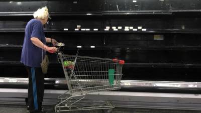 ONG denuncia que venezuelanos estão a consumir alimentos para cães
