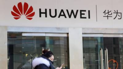 Operadores japoneses adiam lançamento de ‘smartphones’ Huawei
