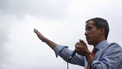 Oposição denuncia detenção de membro da equipa de Guaidó e familiares