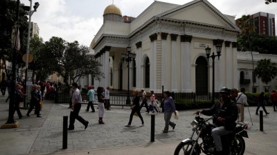 Organizações afectas ao regime venezuelano ameaçam padarias