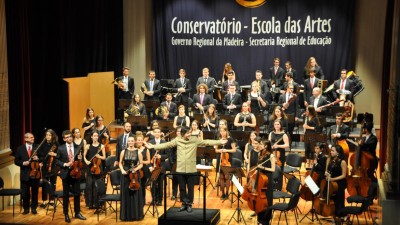 Orquestra Académica do Conservatório toca no Porto Moniz