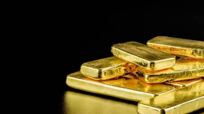 Ouro sobe para máximo desde outubro de 2012 devido a receios de novos surtos