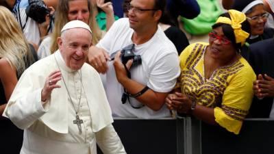 Papa aconselha católicos a rejeitar culto de ídolos