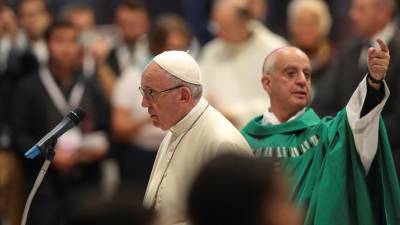Papa diz ser “momento difícil para a Igreja” que está a ser atacada pelo demónio