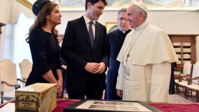 Papa e PM do Canadá falam sobre Médio Oriente e liberdade religiosa