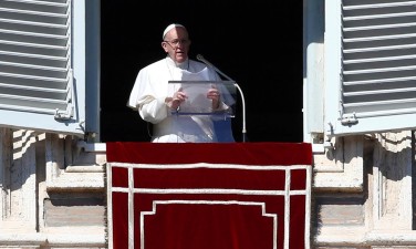 Papa Francisco pede decisões urgentes face a confrontos brutais no Congo