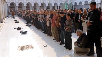 Papa lidera minuto de oração em silêncio pelas vítimas do atentado no Egipto