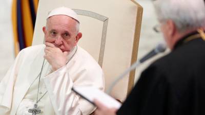 Papa ordena investigação aos arquivos do Vaticano sobre abusos do cardeal McCarrick