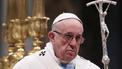 Papa rejeita acabar com celibato dos sacerdotes