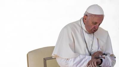 Papa remete à condição de leigo ex-padre condenado por pedofilia no Chile