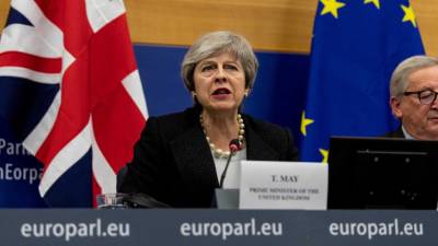 Parlamento britânico debate e vota hoje caminhos alternativos ao acordo de May