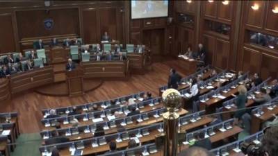 Parlamento do Kosovo aprova formação de exército