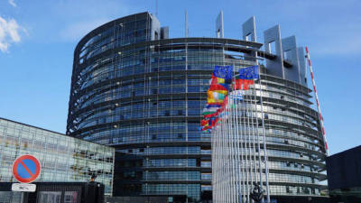 Parlamento Europeu apela a eleições livres e ao fim da repressão na Venezuela