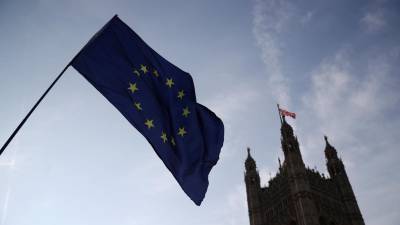 Parlamento Europeu debate ‘Brexit’ e lei para denunciantes na última sessão do mandato