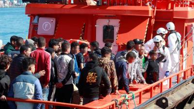 Parlamento Europeu pede à Comissão que evite desacordos sobre distribuição de migrantes