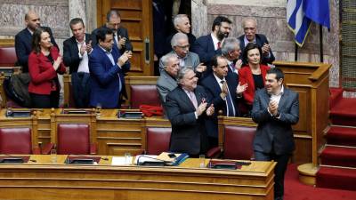 Parlamento grego ratifica nome de Macedónia do Norte