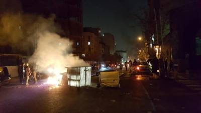 Parlamento iraniano acusa Israel, EUA e Arábia Saudita de fomentarem incidentes