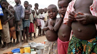 Parteiras tradicionais ajudam a registar 480 mil crianças sem identificação em Luanda