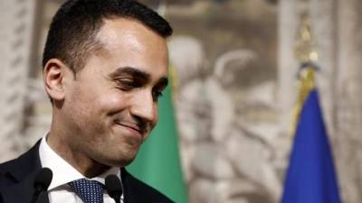 Partido M5S procura formar governo quando se prefiguram novas eleições em Itália