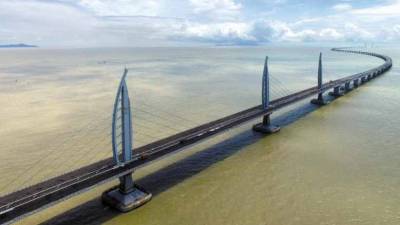 Passagem pela nova ponte Hong Kong Zuhai-Macau custa 3.100 euros/ano por viatura